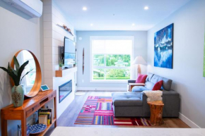 The Eko, 1 Bed w Relaxing Patio and Mountain Views